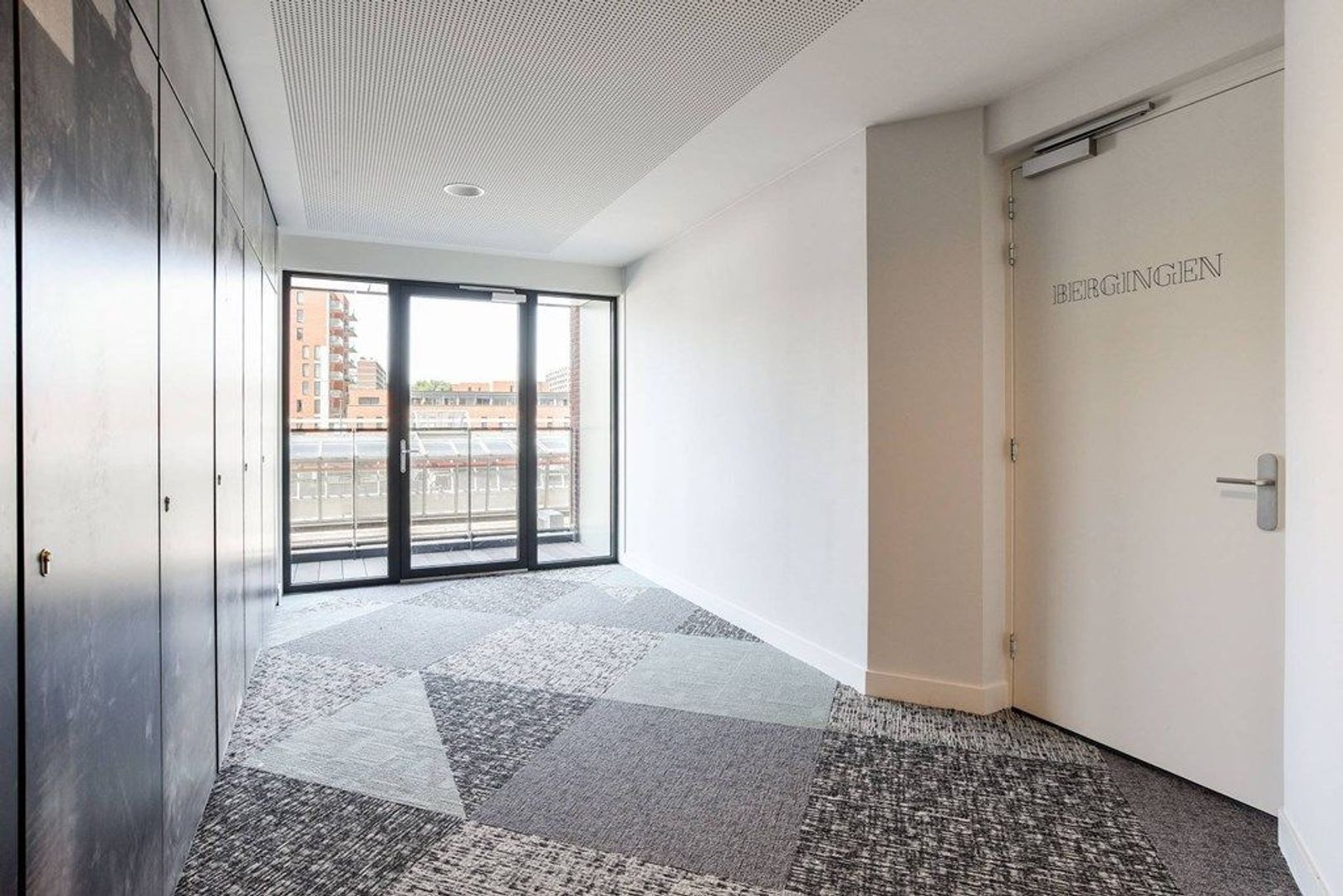 Martinus Nijhofflaan 628, Delft foto-16