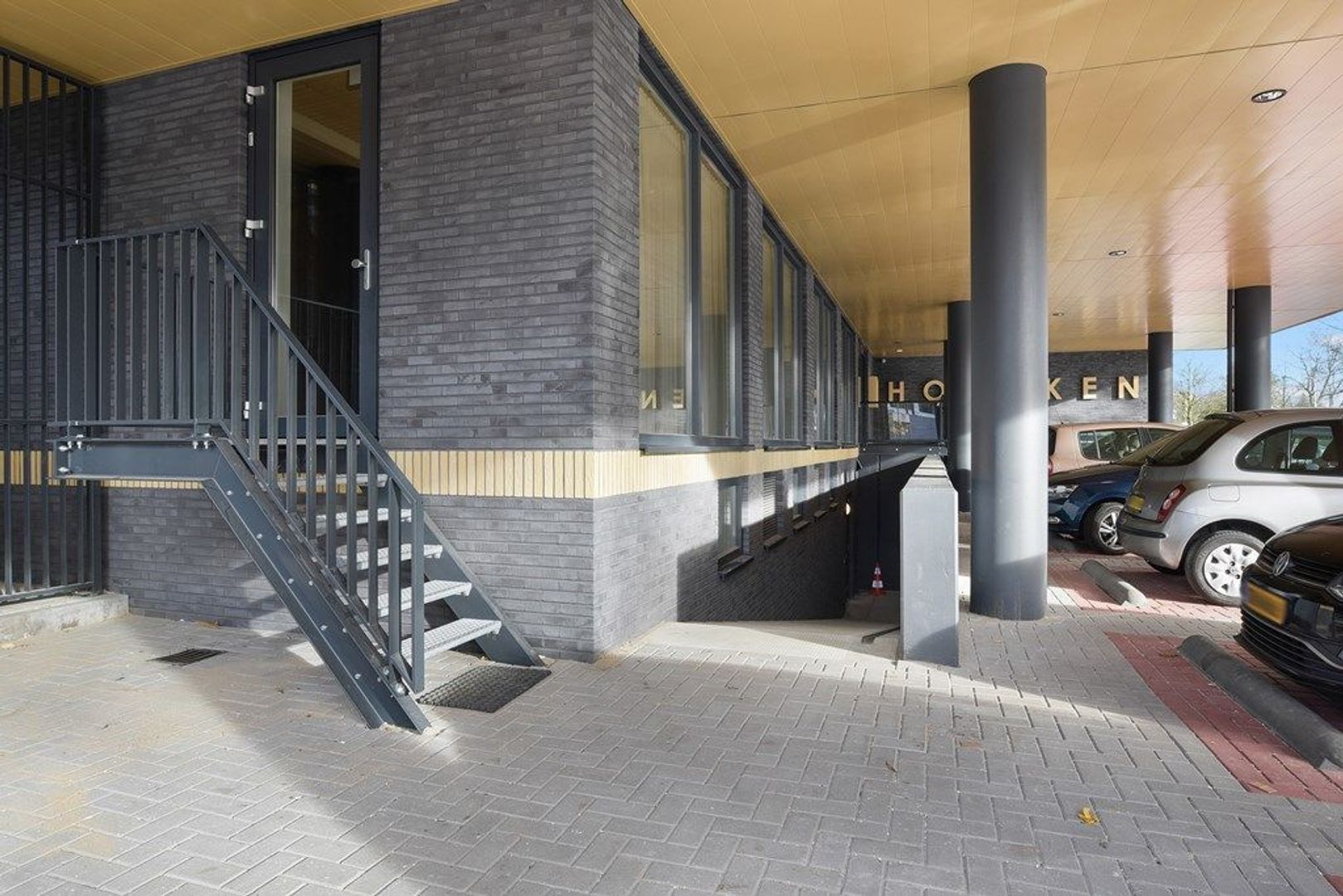 Stationsstraat 56, Rhoon foto-24