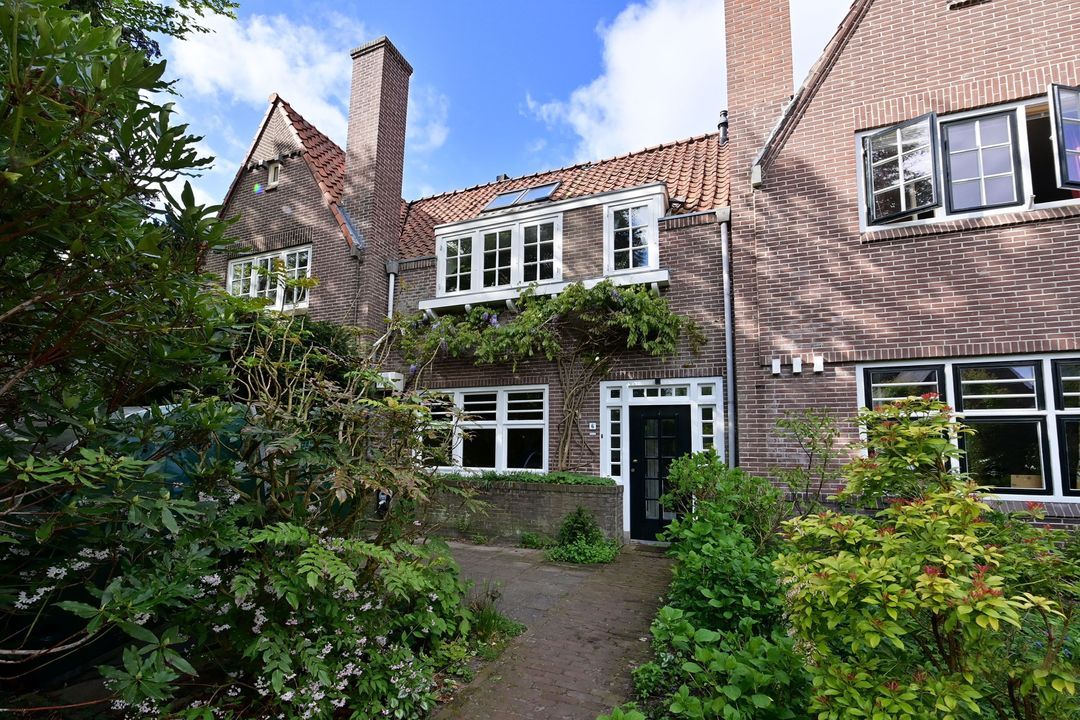 Koninginneweg 6, Bussum
