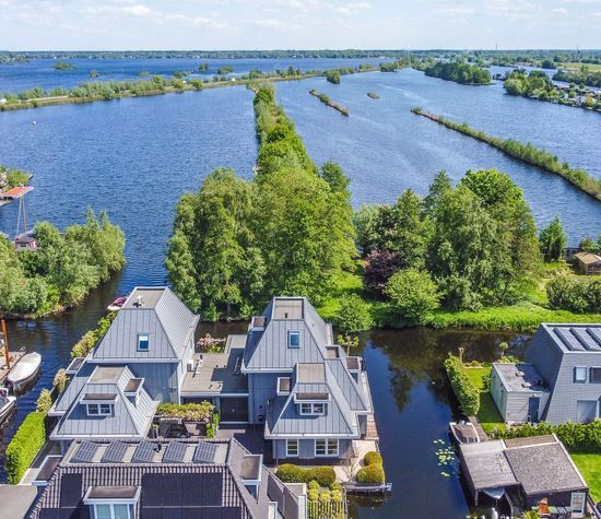 Máximalaan 9, Vinkeveen