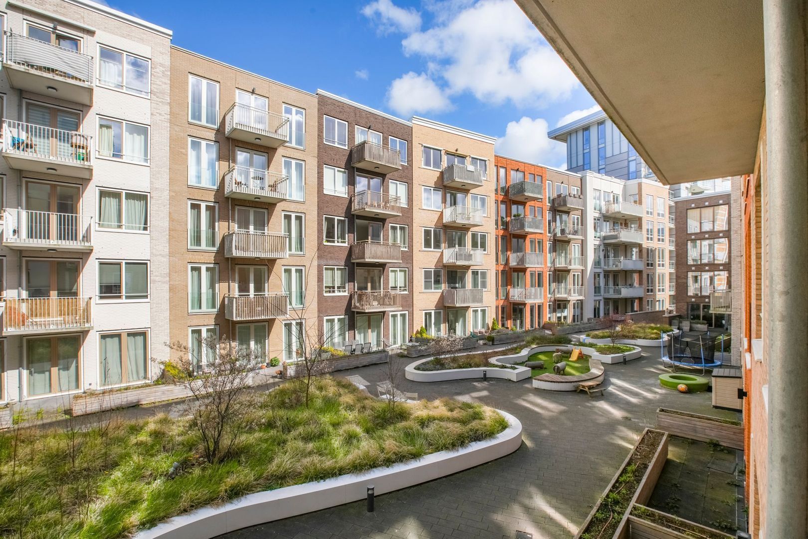 Piet Mondriaansingel 27, Diemen foto-20 blur