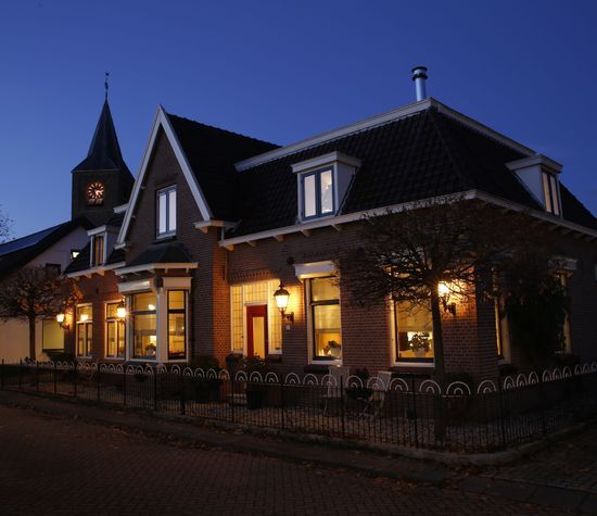 Dorpsstraat 49, Hendrik-Ido-Ambacht