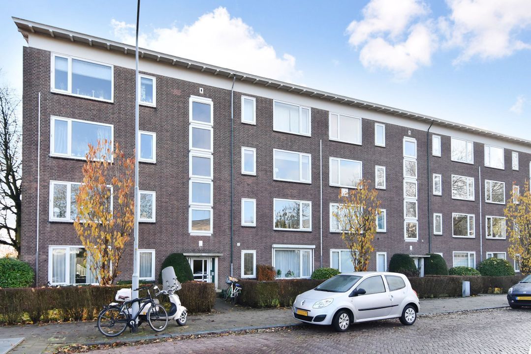 Nicolaas Beetslaan 120, Voorburg
