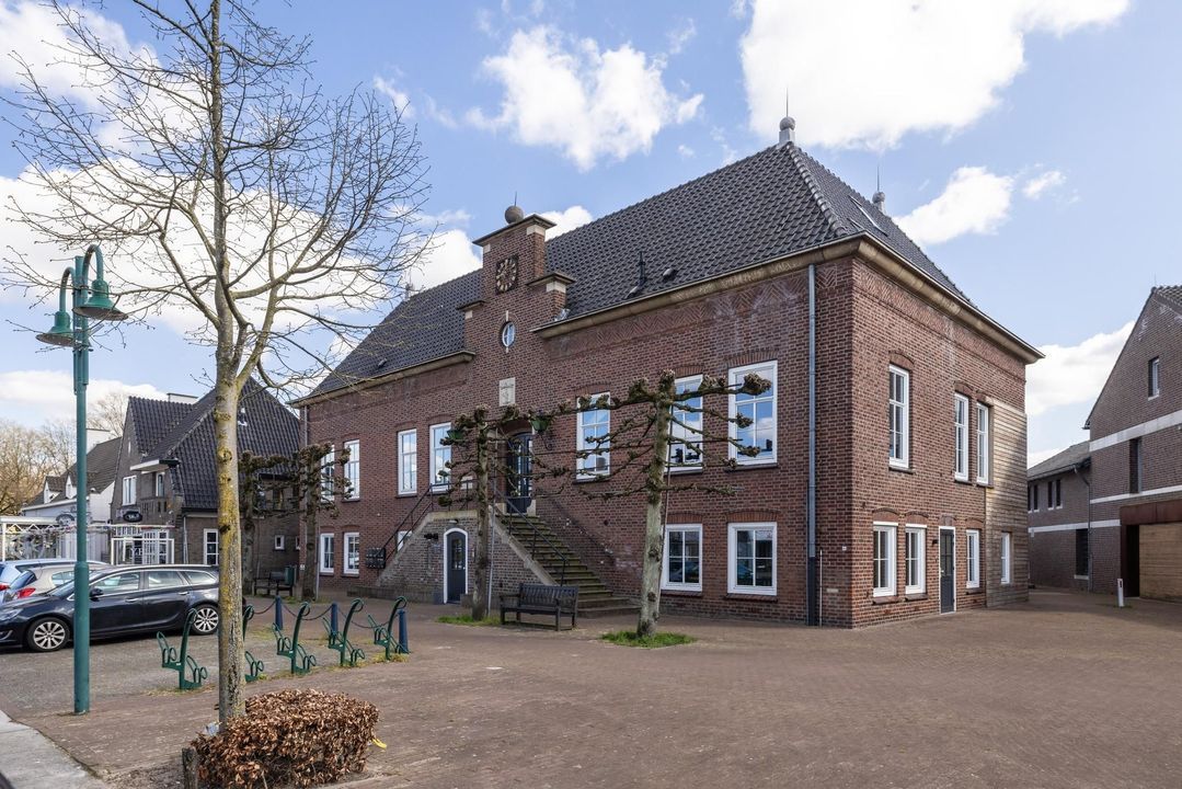 Heuvel 2 l, Lieshout