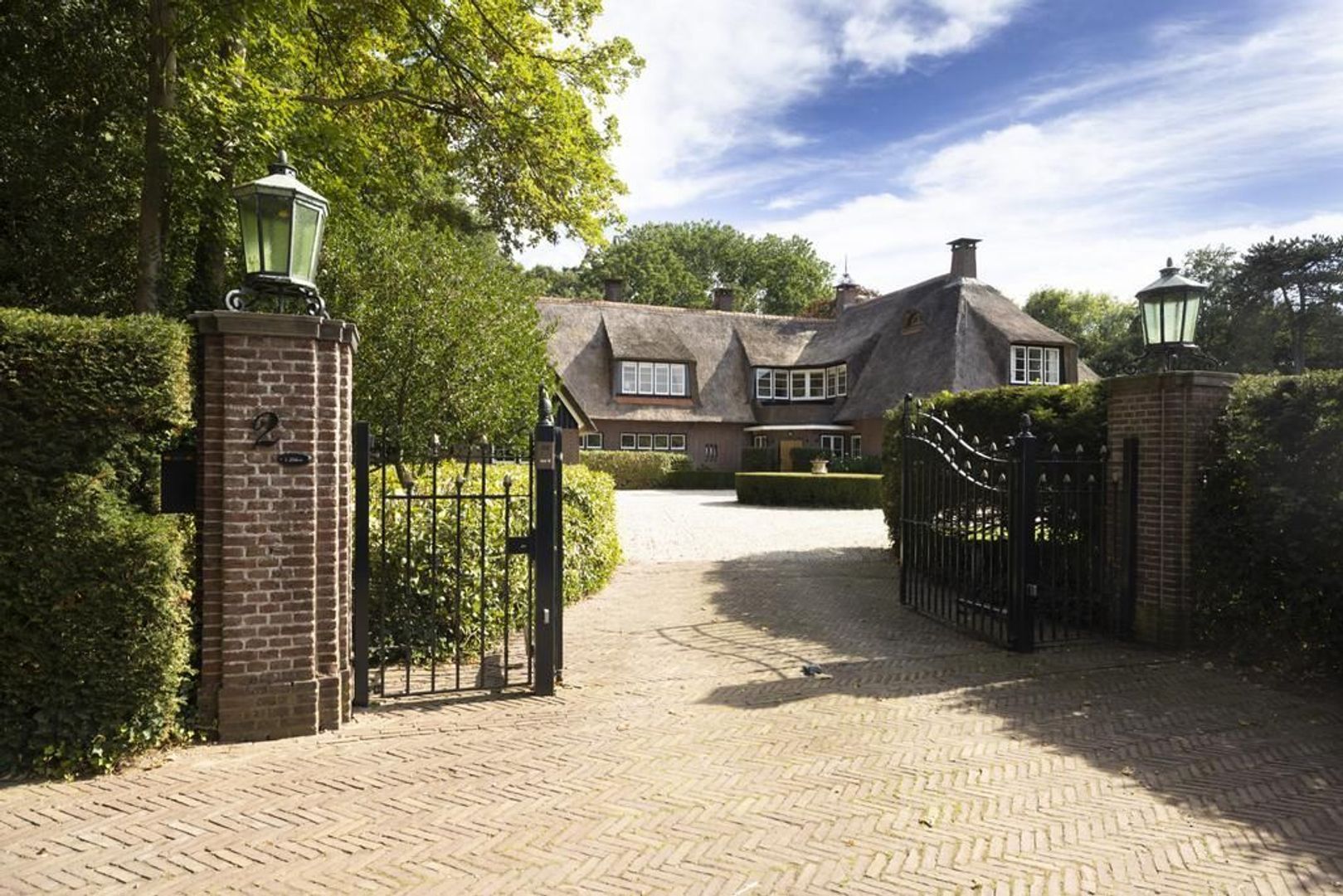 Lookersdijk 2 image 1