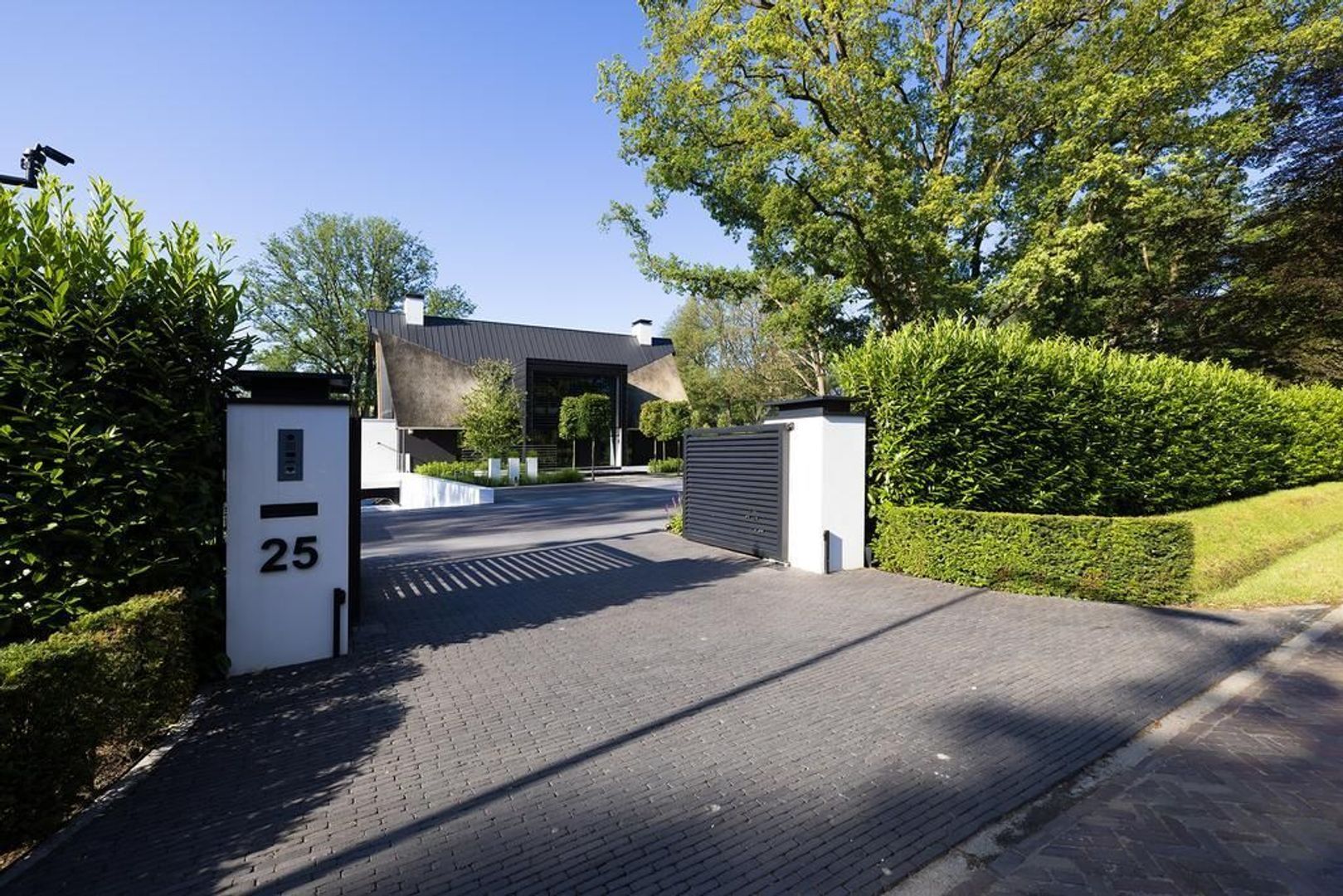Prins Bernhardpark 25 image 1