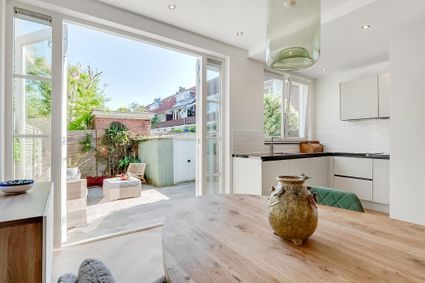 Burgemeester van Tienenweg 5, Diemen