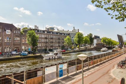 Paramaribostraat 2 1, Amsterdam