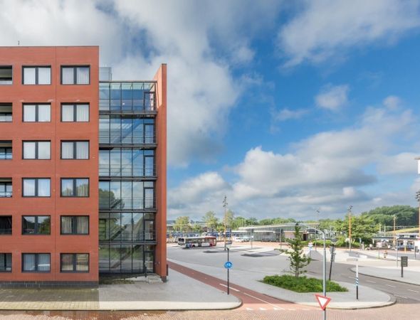 Stationsplein, Helmond