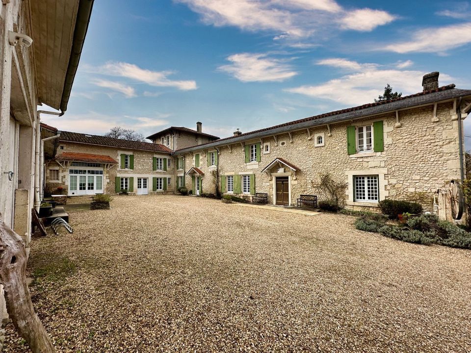 Chalais, Chalais foto-3