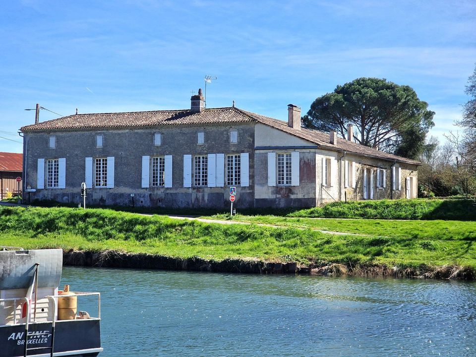 Fontet, Fontet foto-2