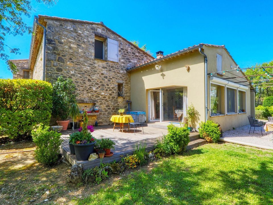 Caseneuve, Caseneuve foto-2