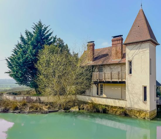 Lessard-et-le-Chêne, Lessard-et-le-Chêne