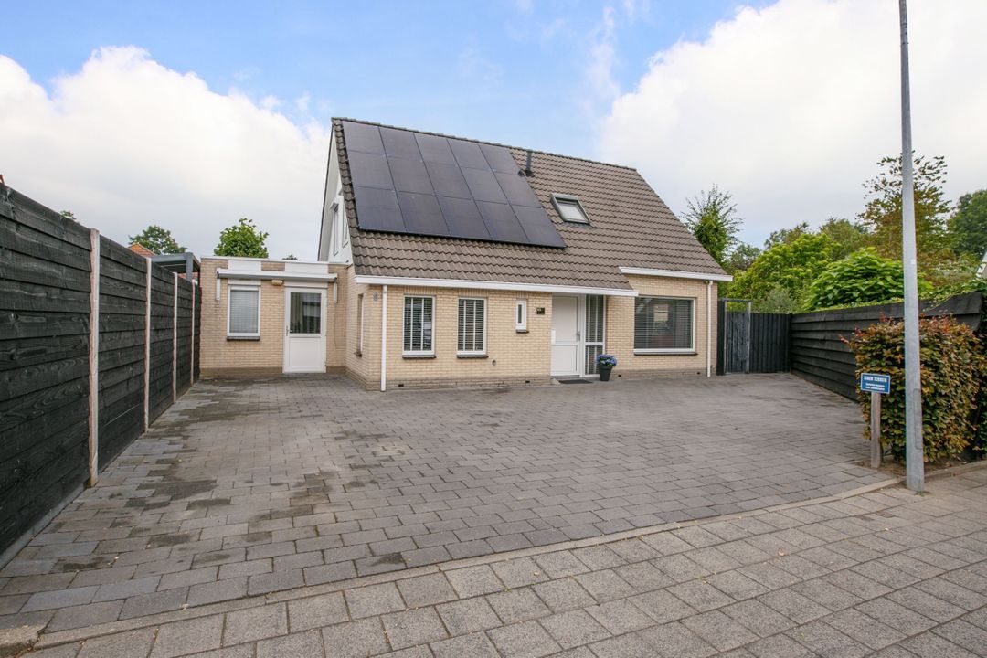 Prins Bernhardlaan 85, Middelharnis foto-2