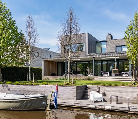 Weemhofseiland 18, Eelderwolde