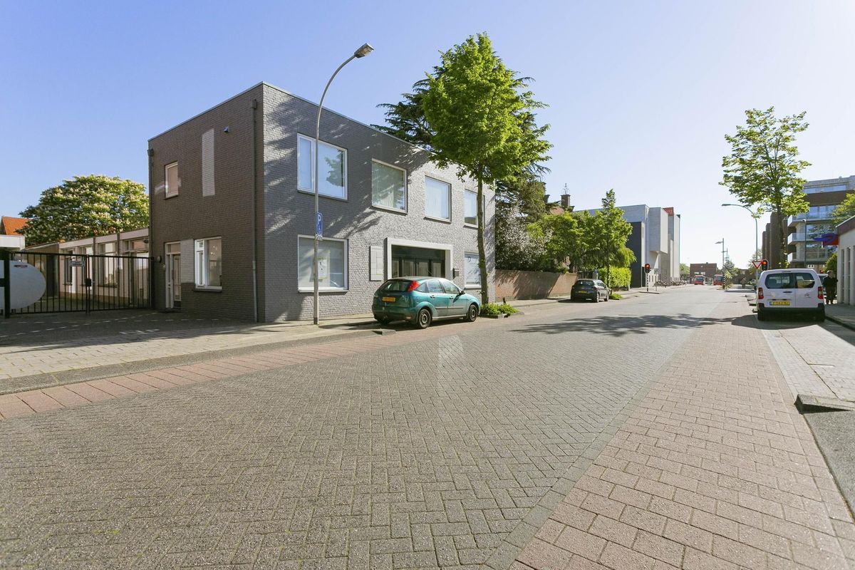 Irenestraat 5 Photo Blur 1