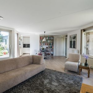 Harrie van Vlerkenstraat 13 Photo 2