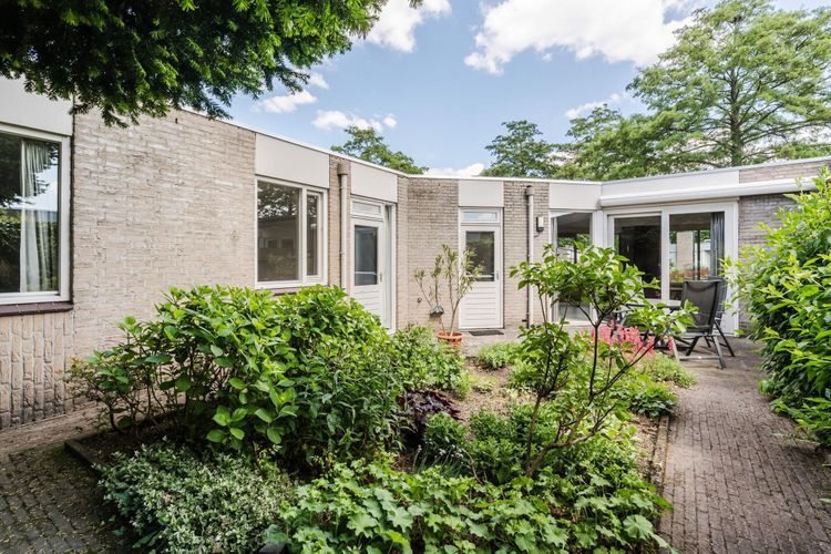 Harrie van Vlerkenstraat 13 Photo 1