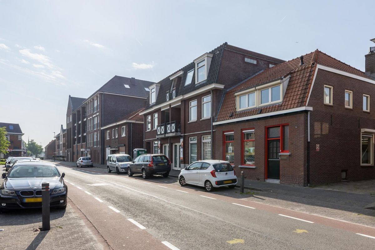 Tramstraat 49 Photo Blur 62