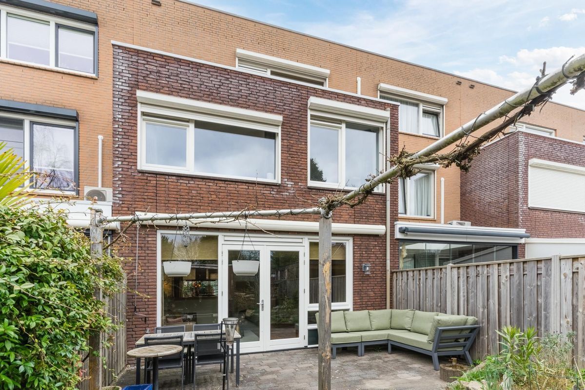 van Erpstraat 64 Photo Blur 0