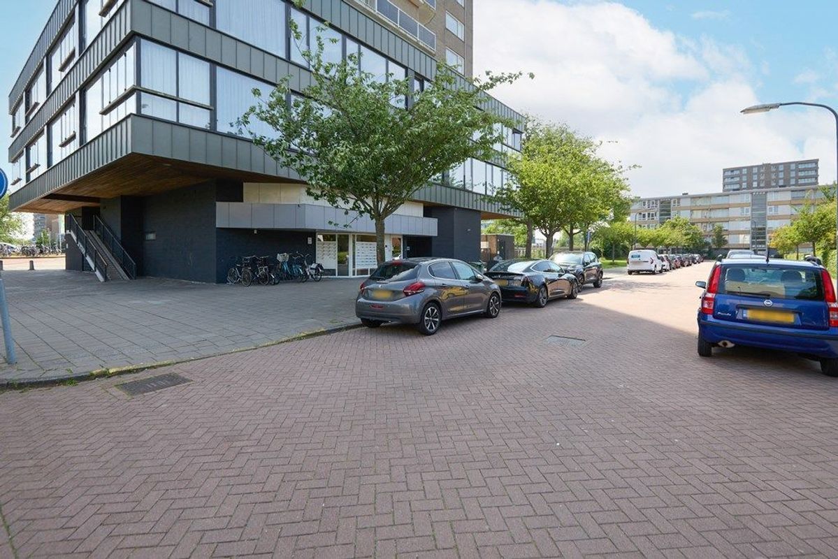 Edward Jennerstraat 392 Photo Blur 7