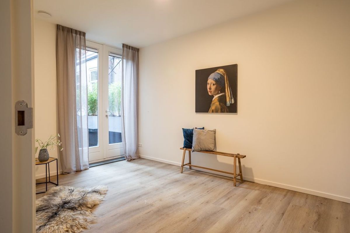 Bagijnestraat 16B Photo Blur 4