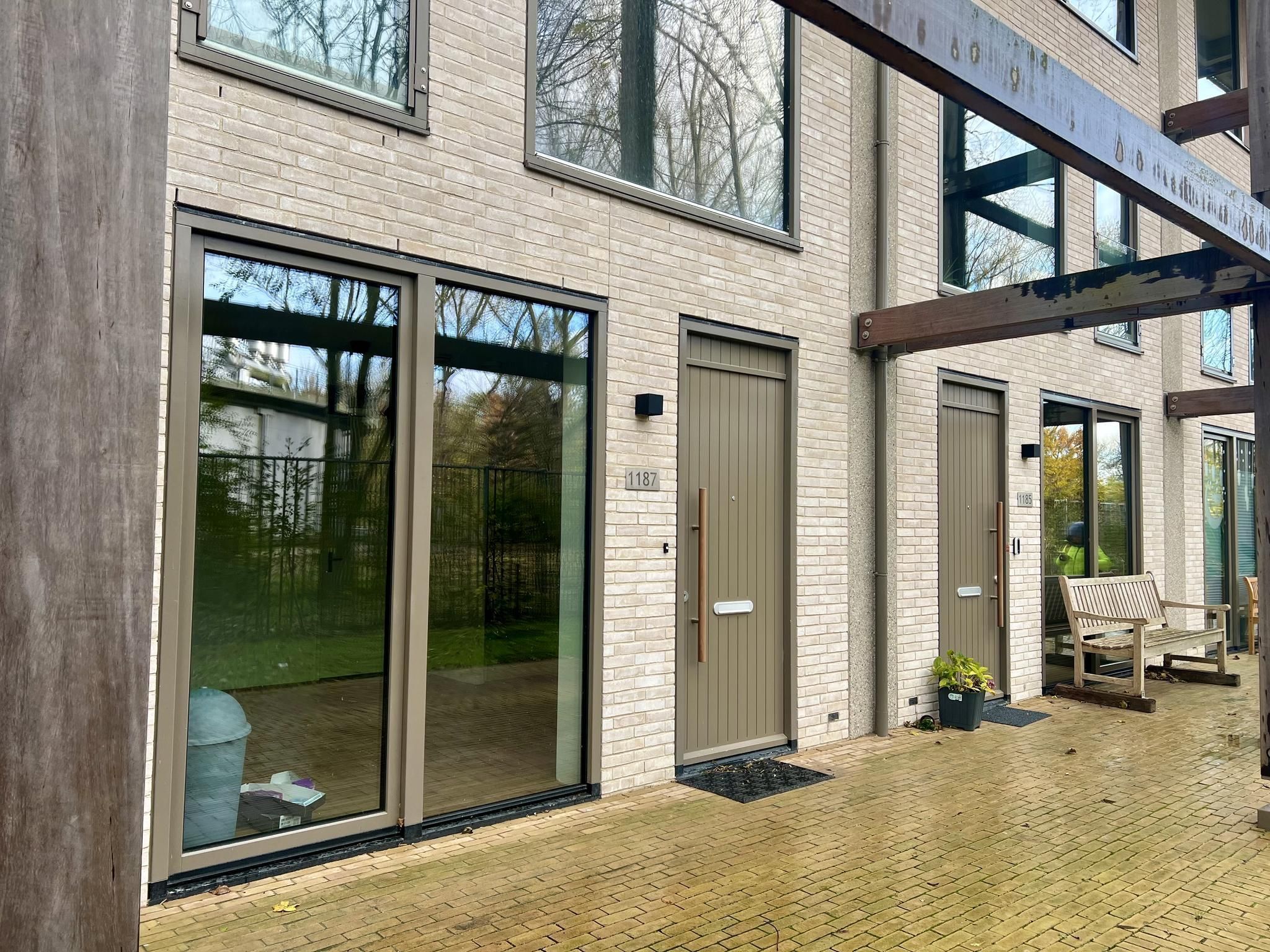 Leyweg 1187 Photo Blur 0