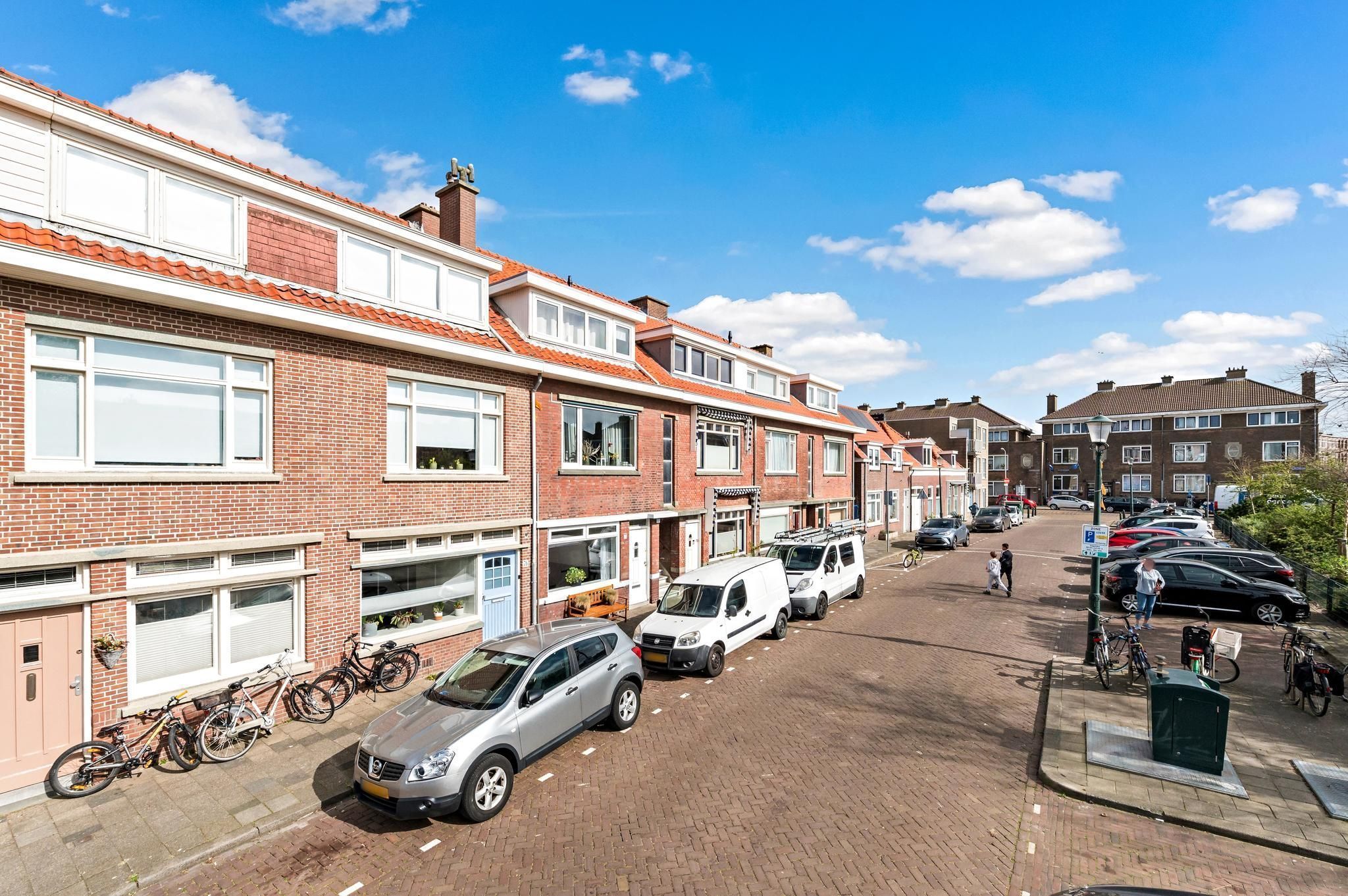 Dr. de Visserplein 75 Photo Blur 30