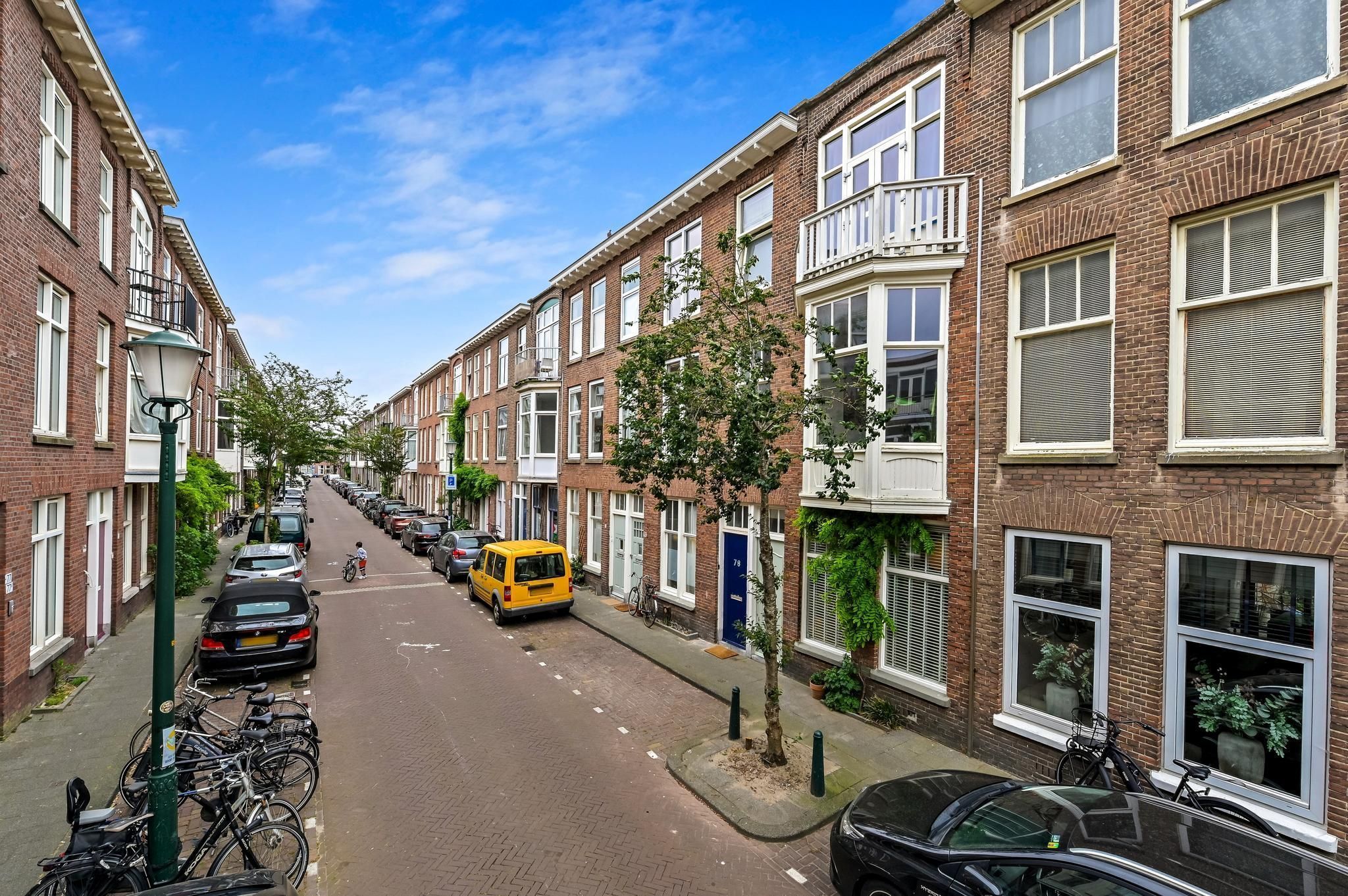 Nicolaas Tulpstraat 80 Photo Blur 26