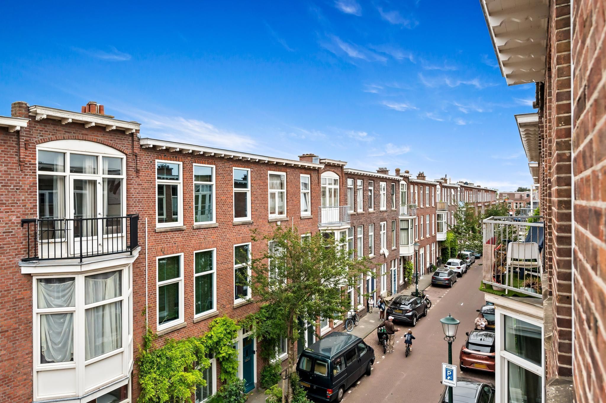 Nicolaas Tulpstraat 80 Photo Blur 27