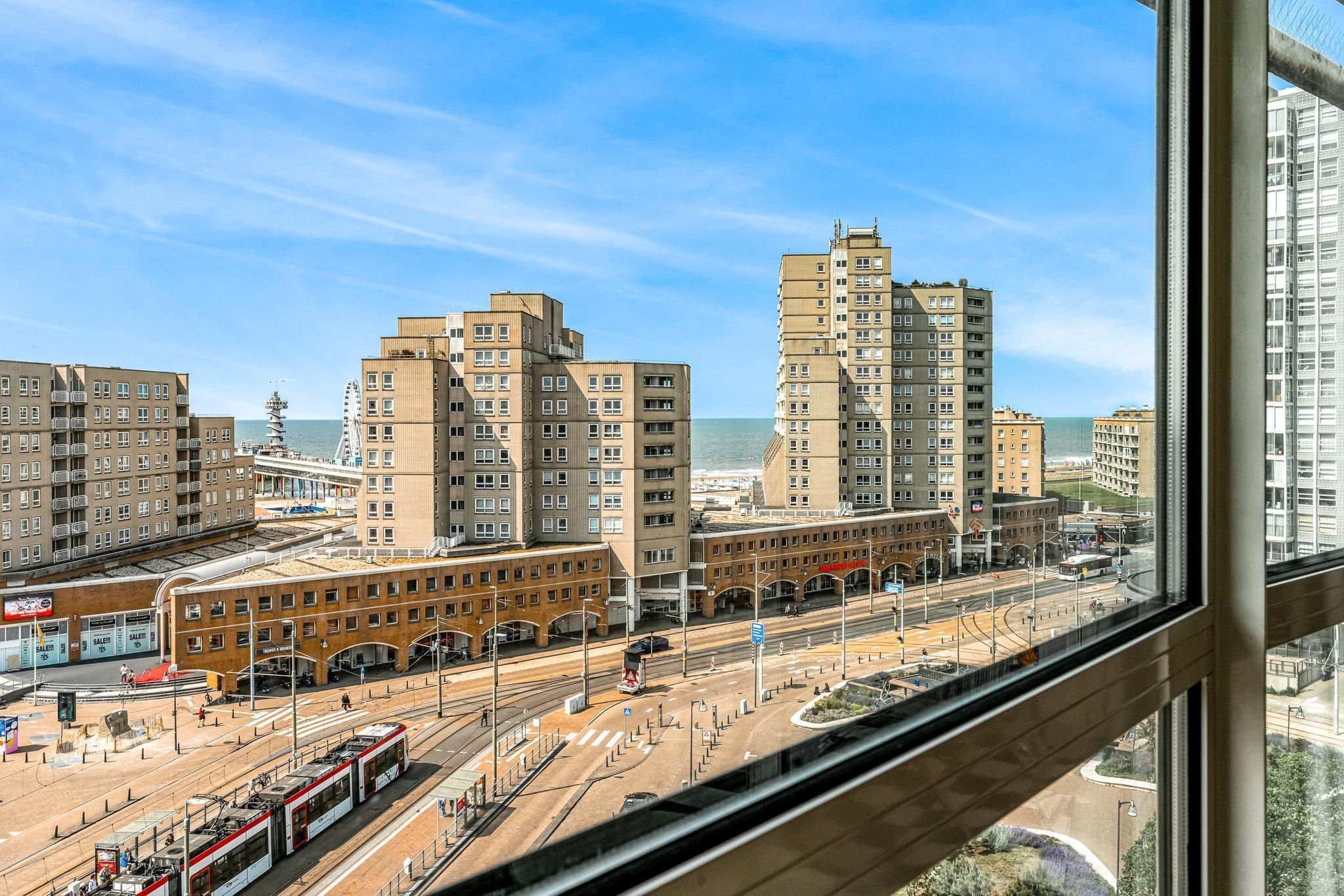 Palaceplein 236 Photo Blur 12