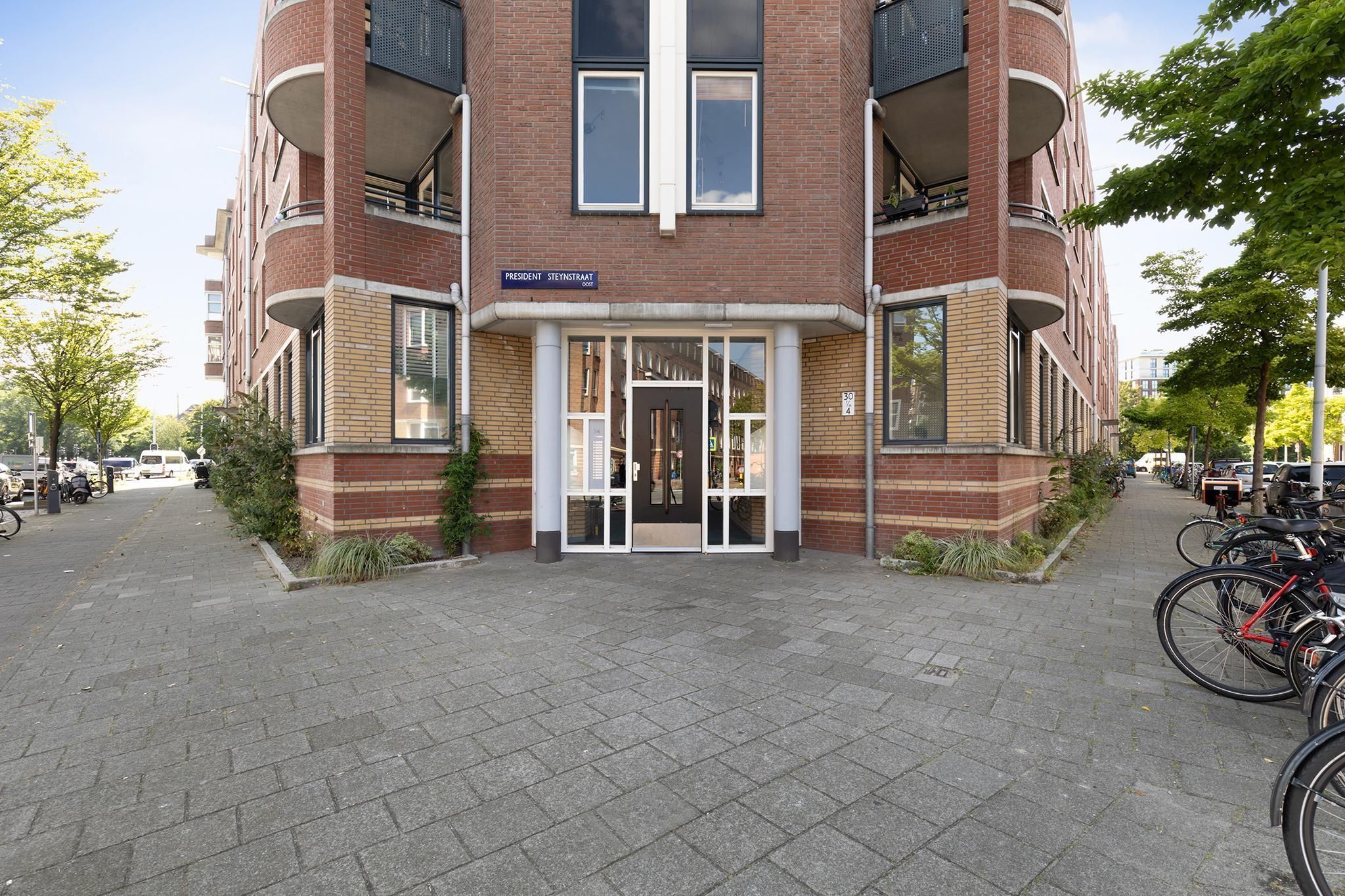 President Steynstraat 22 Photo Blur 8