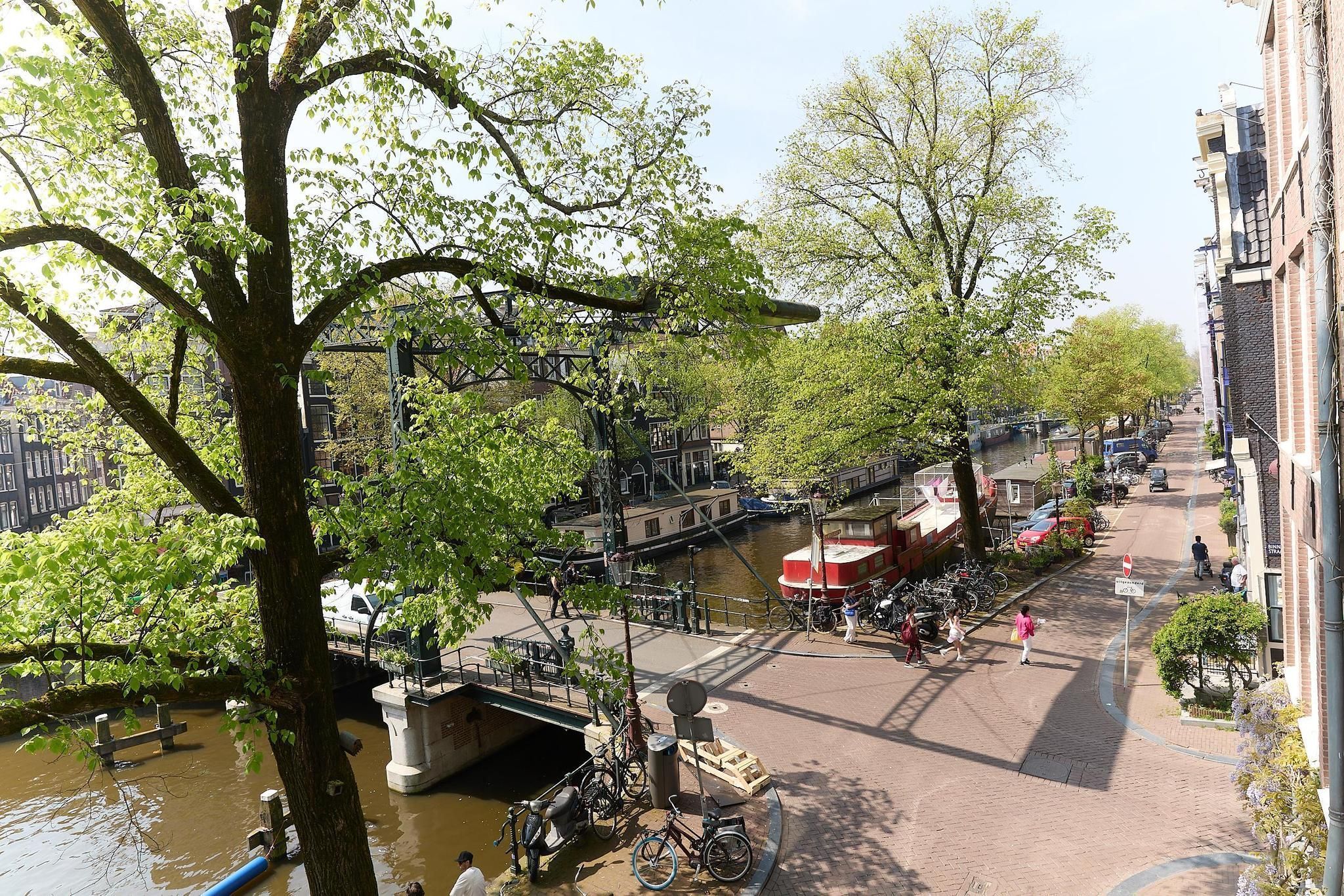 Brouwersgracht 212B Photo Blur 21