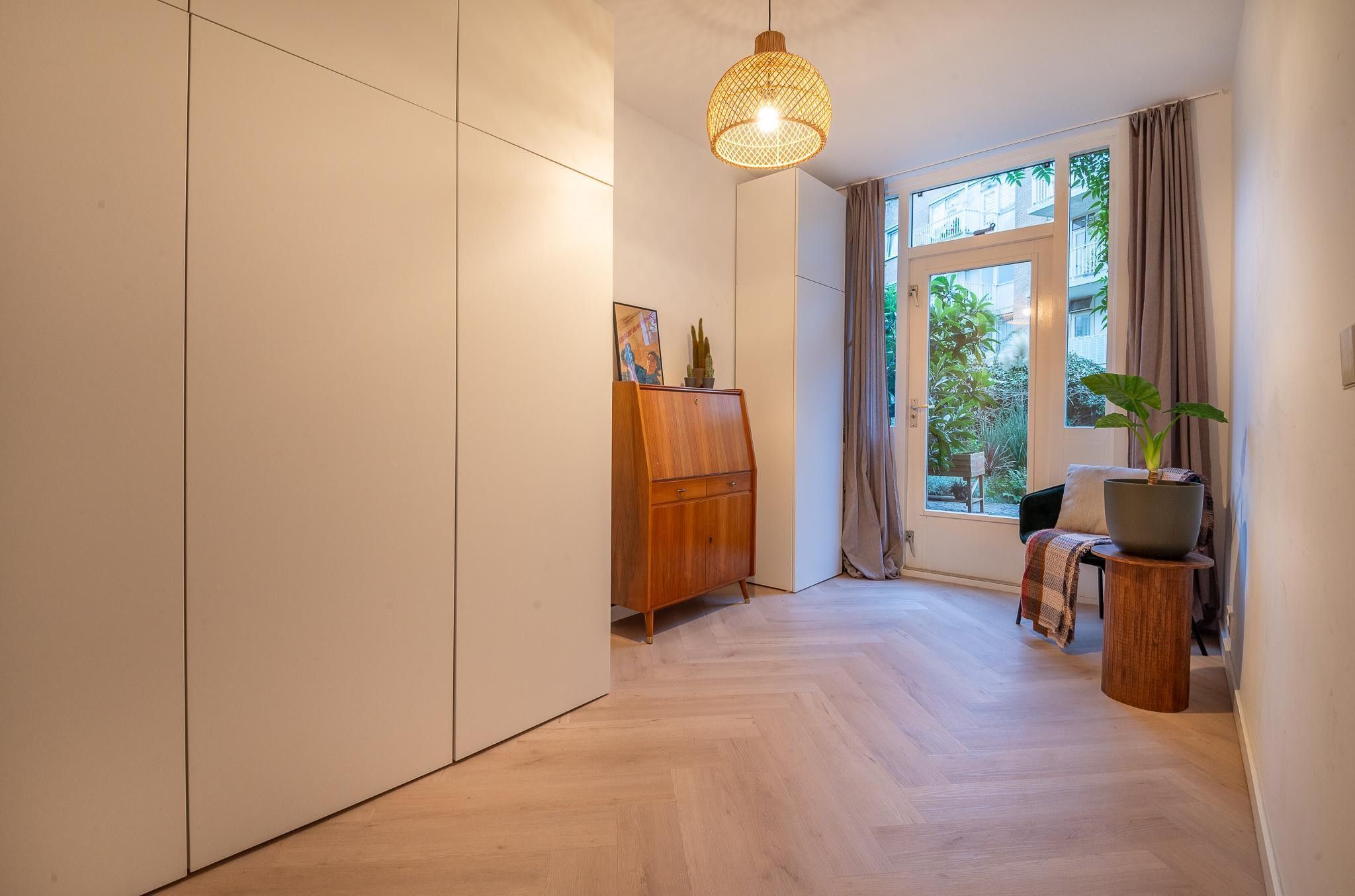 Celebesstraat 109 Photo Blur 27