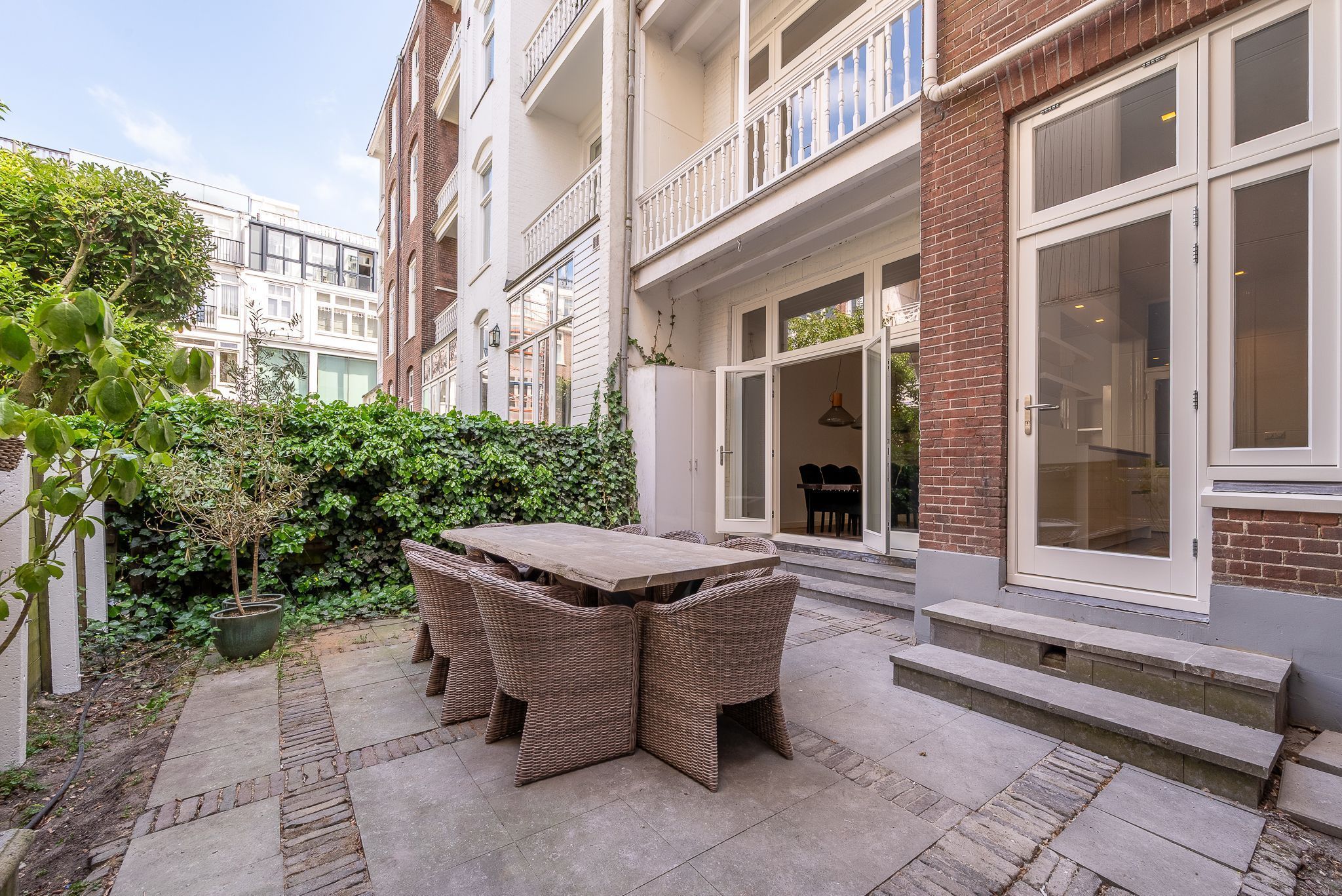 Johannes Verhulststraat 164H Photo Blur 10