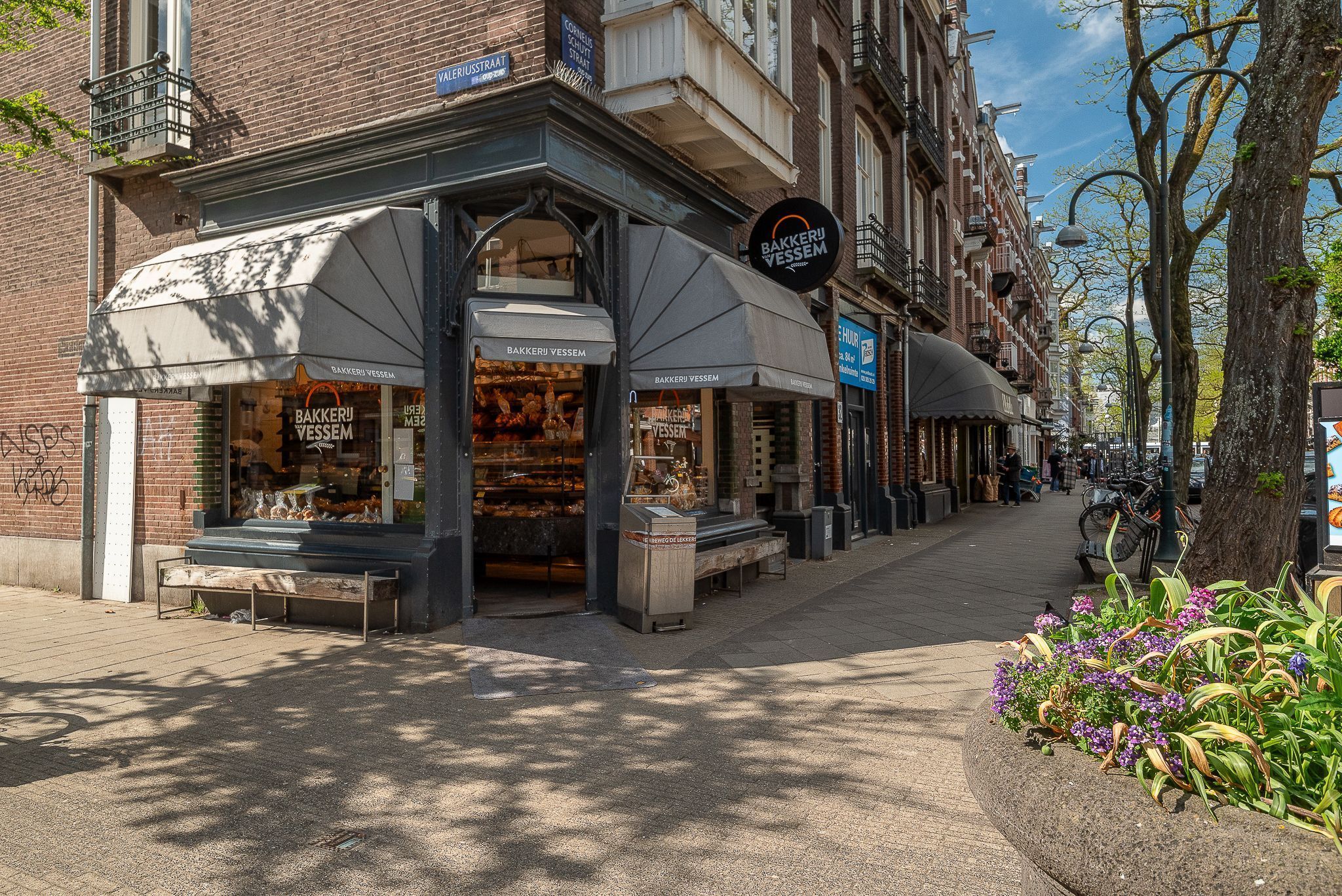 Johannes Verhulststraat 164H Photo Blur 55