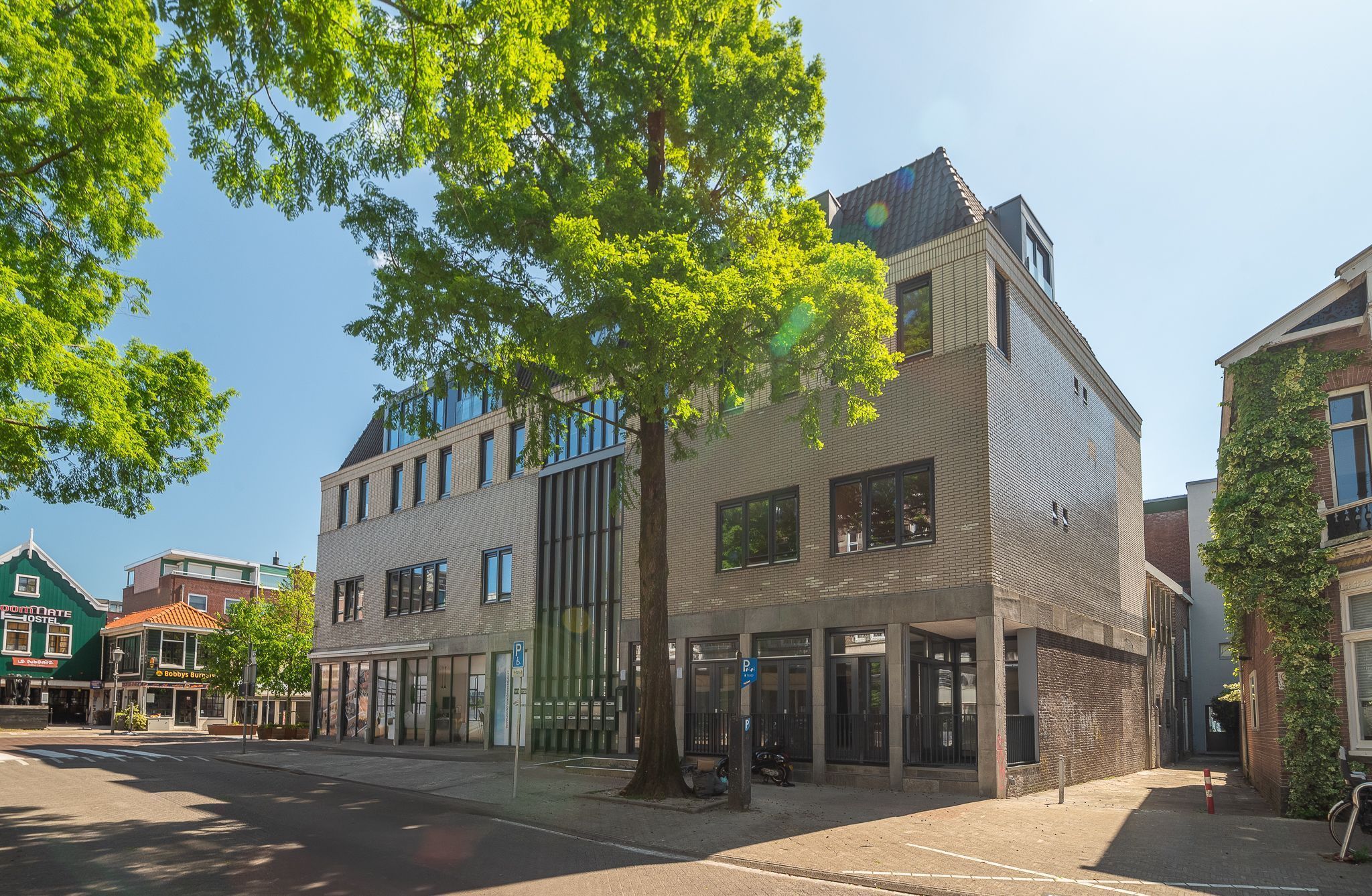 Stationsstraat 1-A Photo Blur 0
