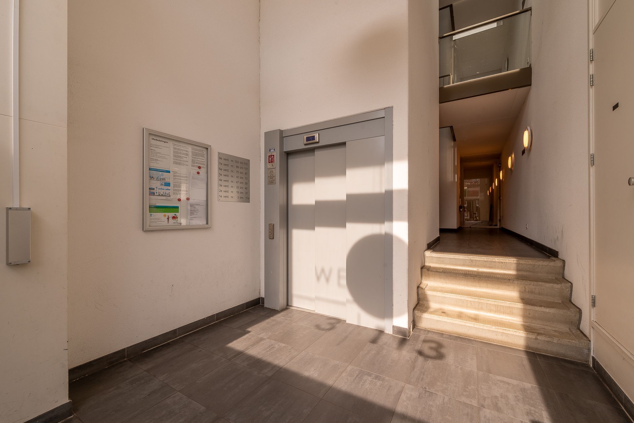 Vurehout 11 Photo Blur 12