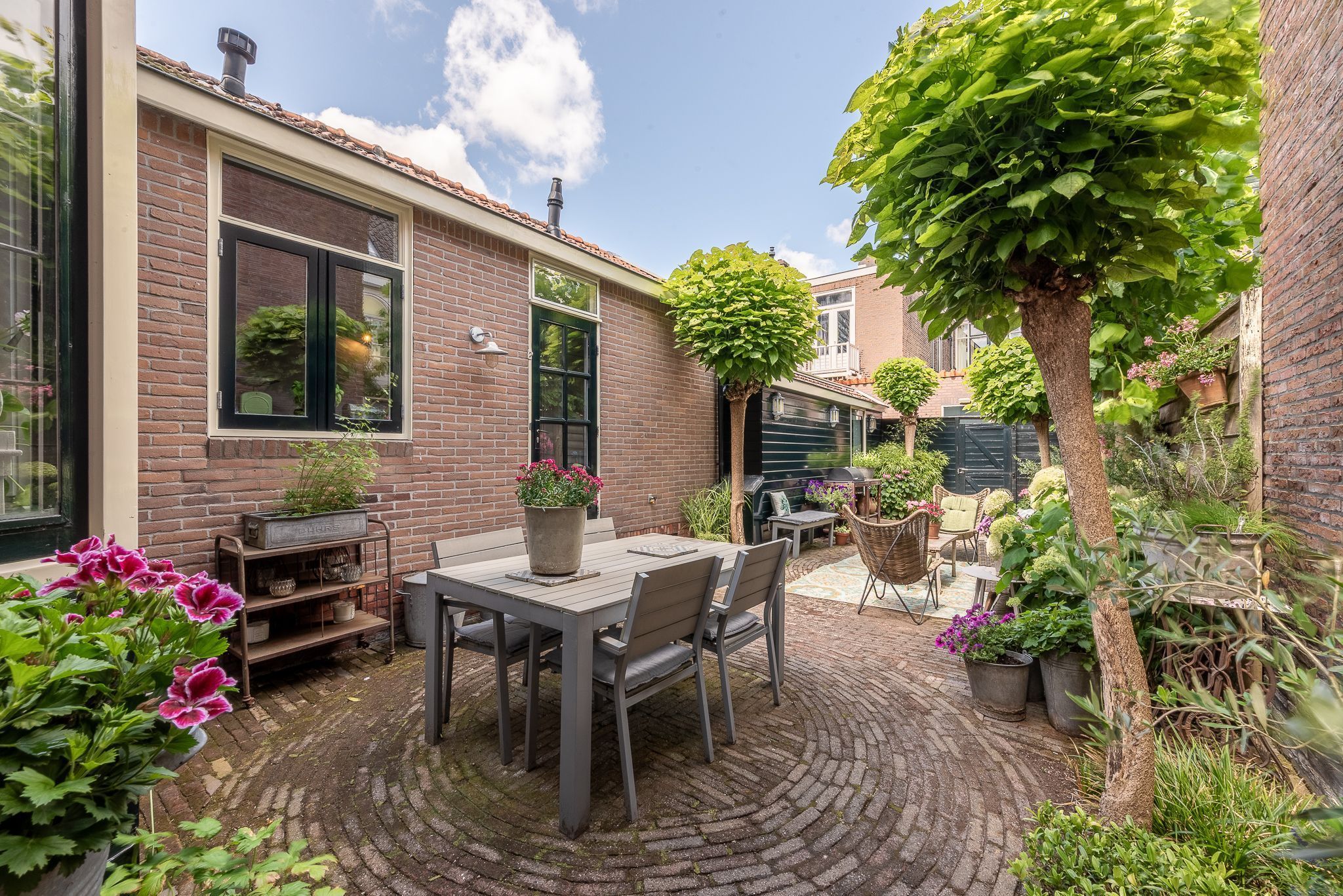 Herengracht 110 Photo Blur 1