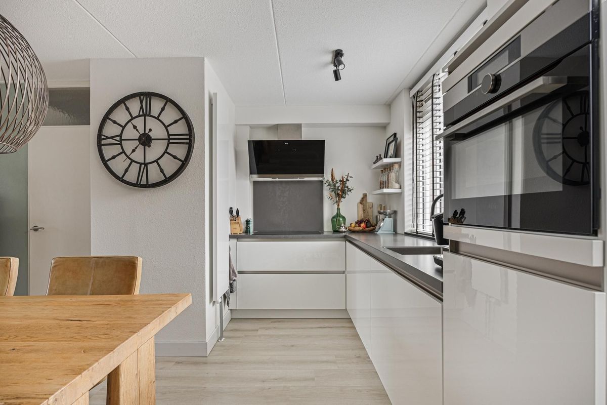 Margrietstraat 24 Photo 14