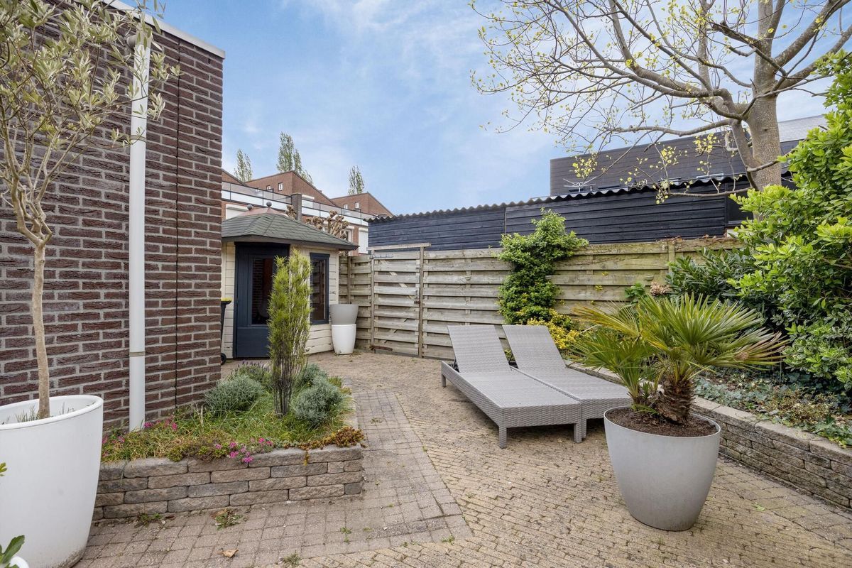 Bellinistraat 1 Photo 28
