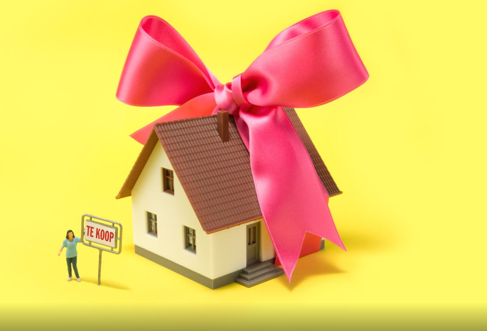 Drukkere tijden voor makelaars, meer mensen zetten hun huis te koop (Bron: RTL Z)