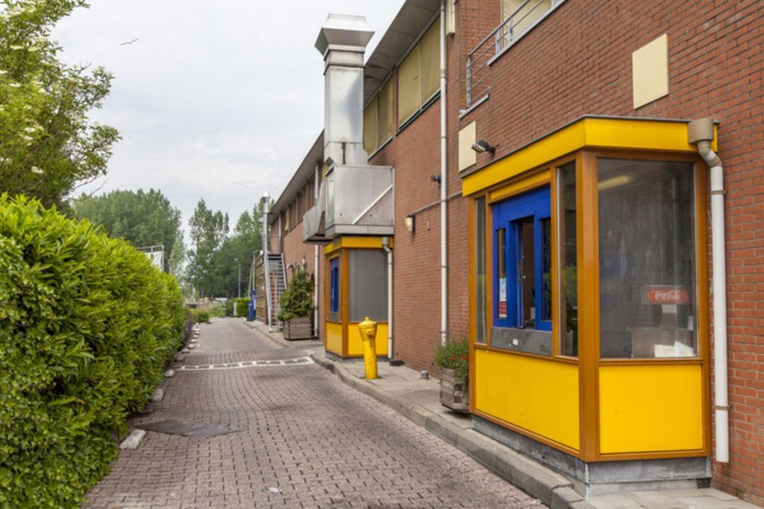 Rijksweg A-13 image thumbs 1