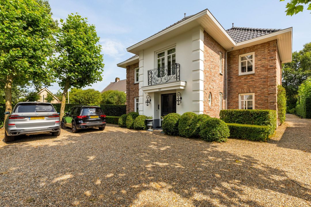 Topvilla met zwembad image thumbs 1