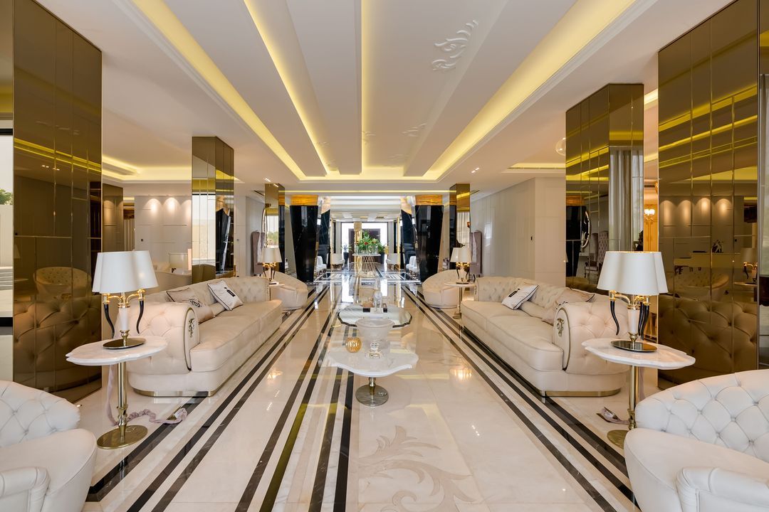 Emirates Hills image thumbs 1