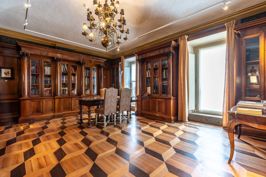 Palazzo Crespi image thumbs 1