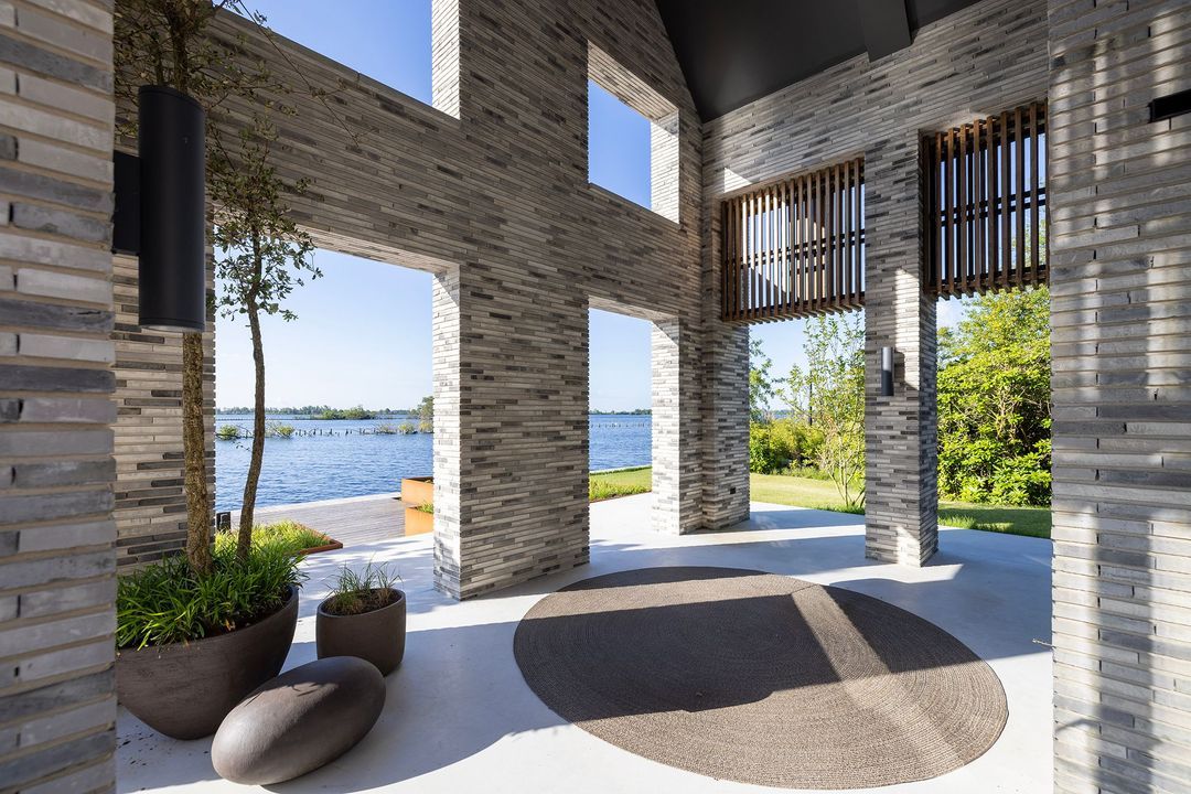 Designvilla aan de Vinkeveense Plassen image thumbs 1