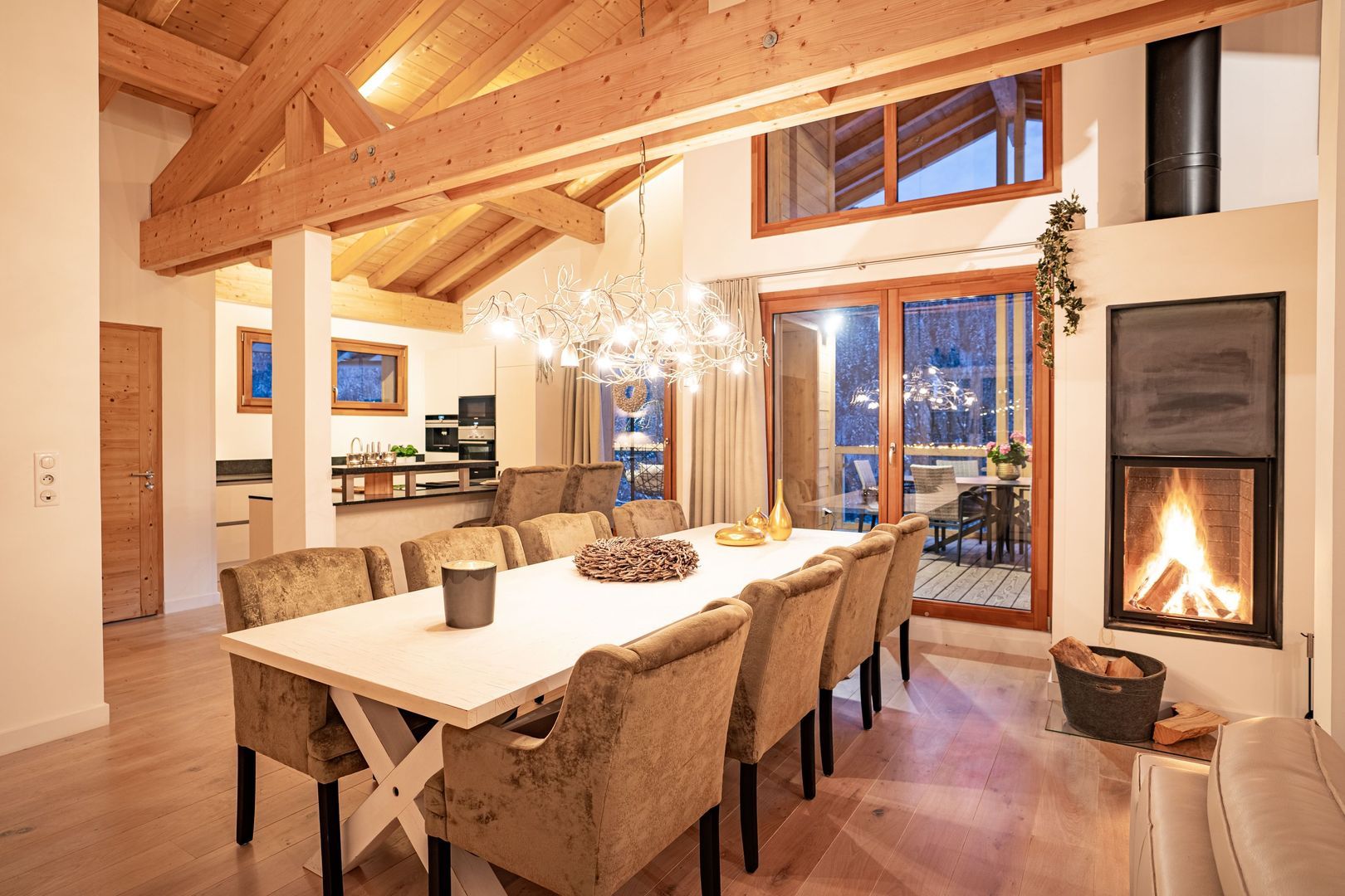 Amazing Chalet image 1