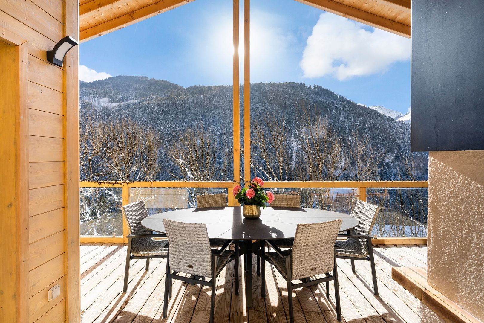 Amazing Chalet image 1