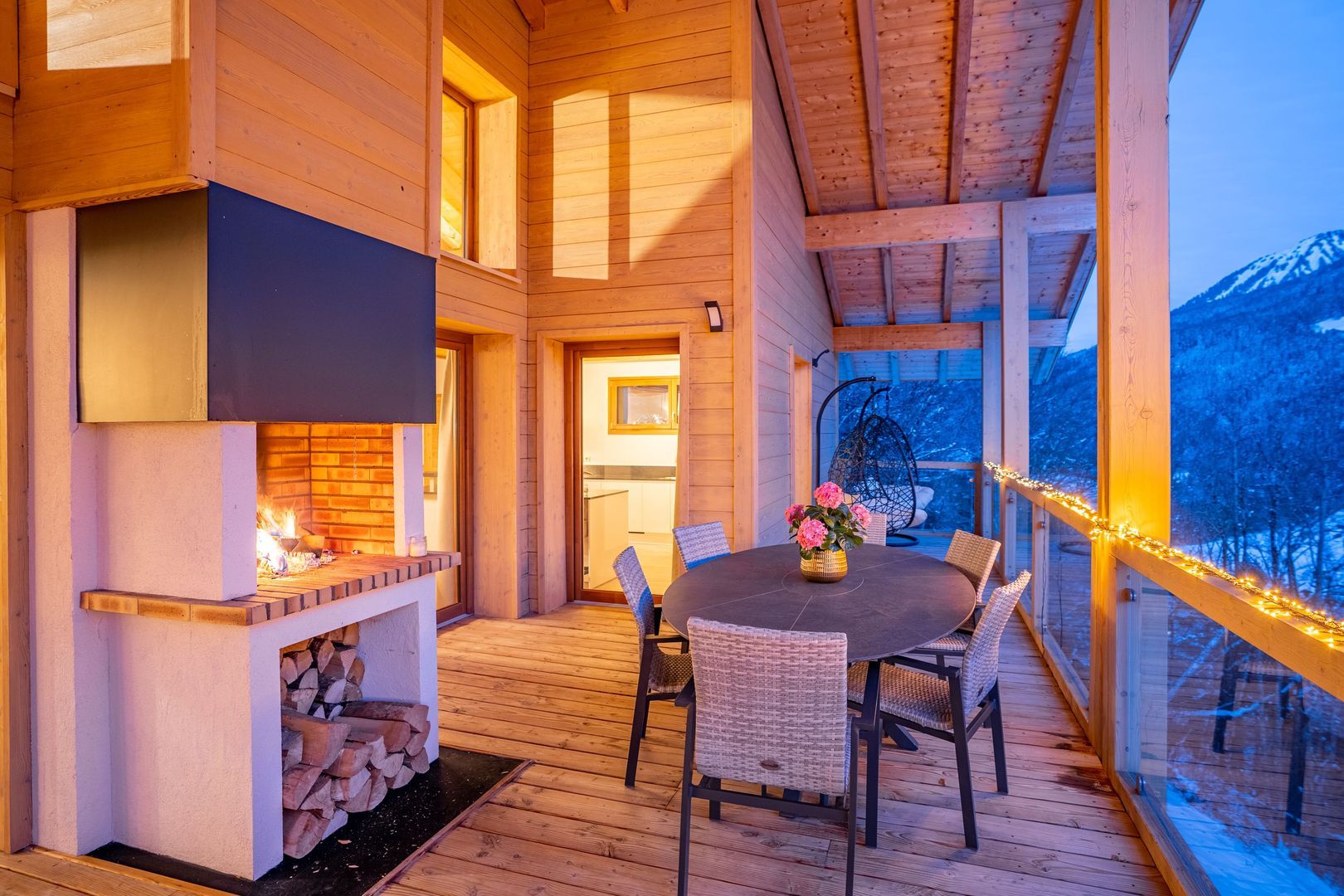 Amazing Chalet image 1